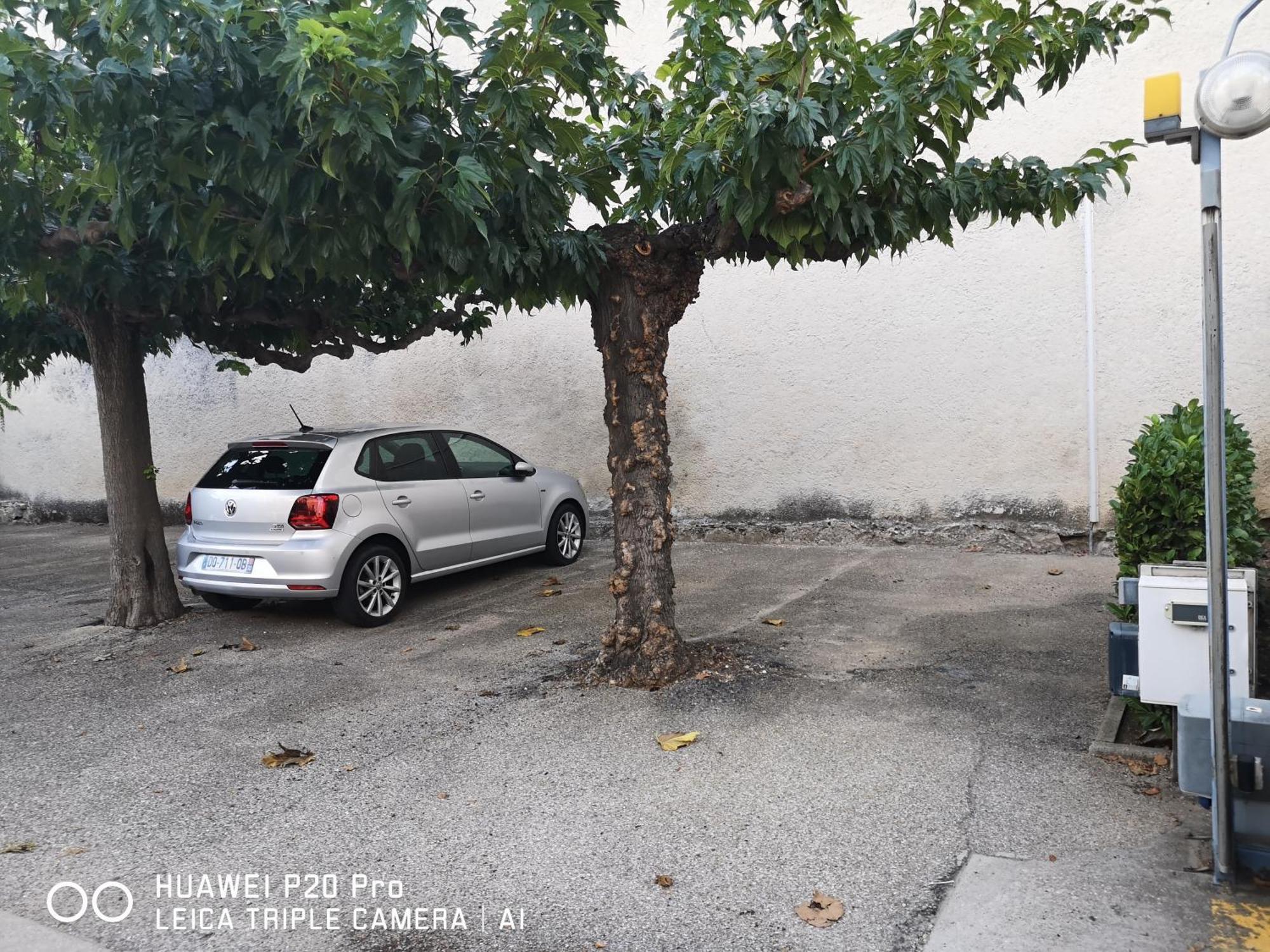 Le Pandora, Proche Tour Magne, Parking Et Terrasse Leilighet Nîmes Eksteriør bilde